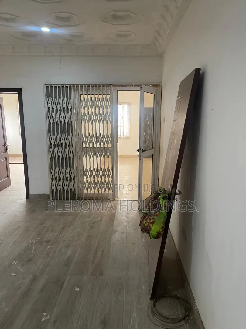 4bdrm Duplex in Prampram for sale