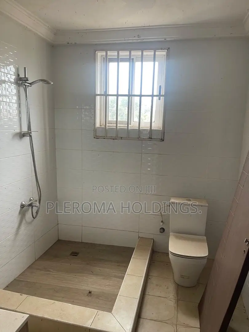 4bdrm Duplex in Prampram for sale