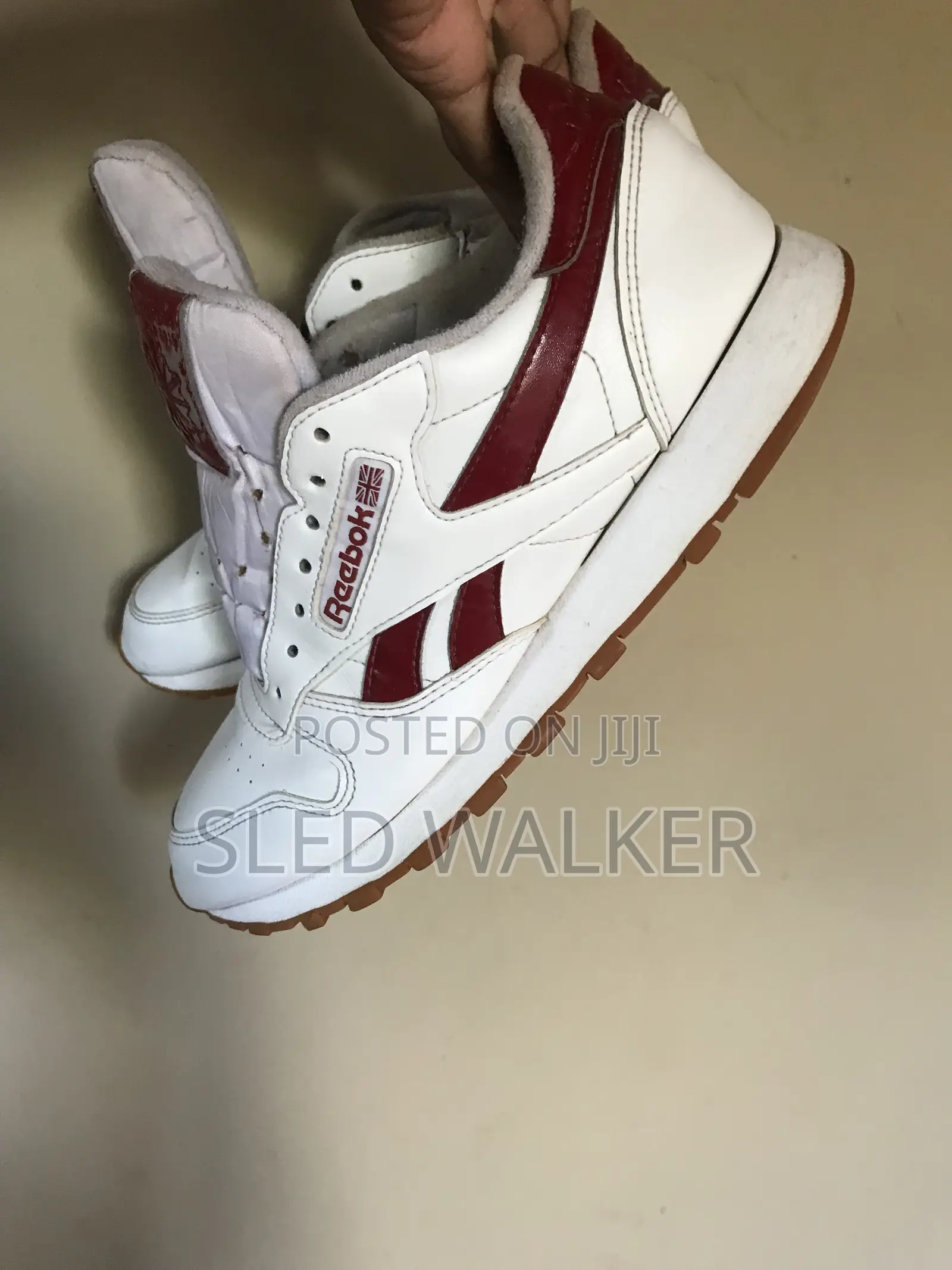 Authentic Reebok Vegan Sneaker (Foss)