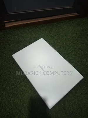 Laptop Medion Akoya S6421 8GB Intel Core i3 HDD+SSD 500GB
