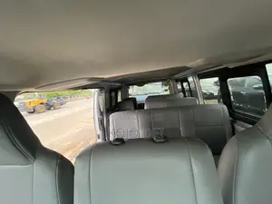 Toyota HiAce 2010 Silver
