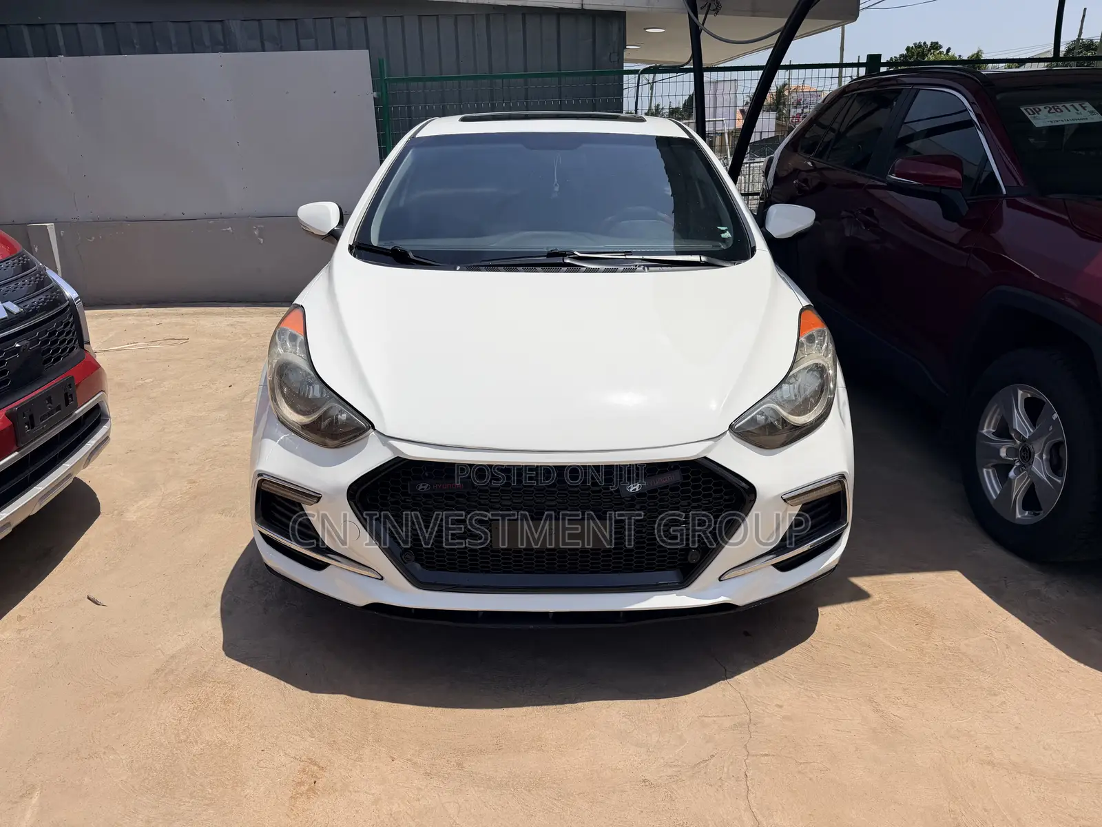 Hyundai Elantra GLS Sedan FWD (1.8L 4cyl 6M) 2013 White