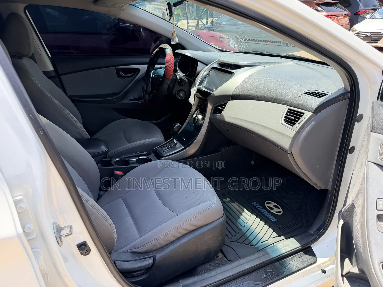 Hyundai Elantra GLS Sedan FWD (1.8L 4cyl 6M) 2013 White