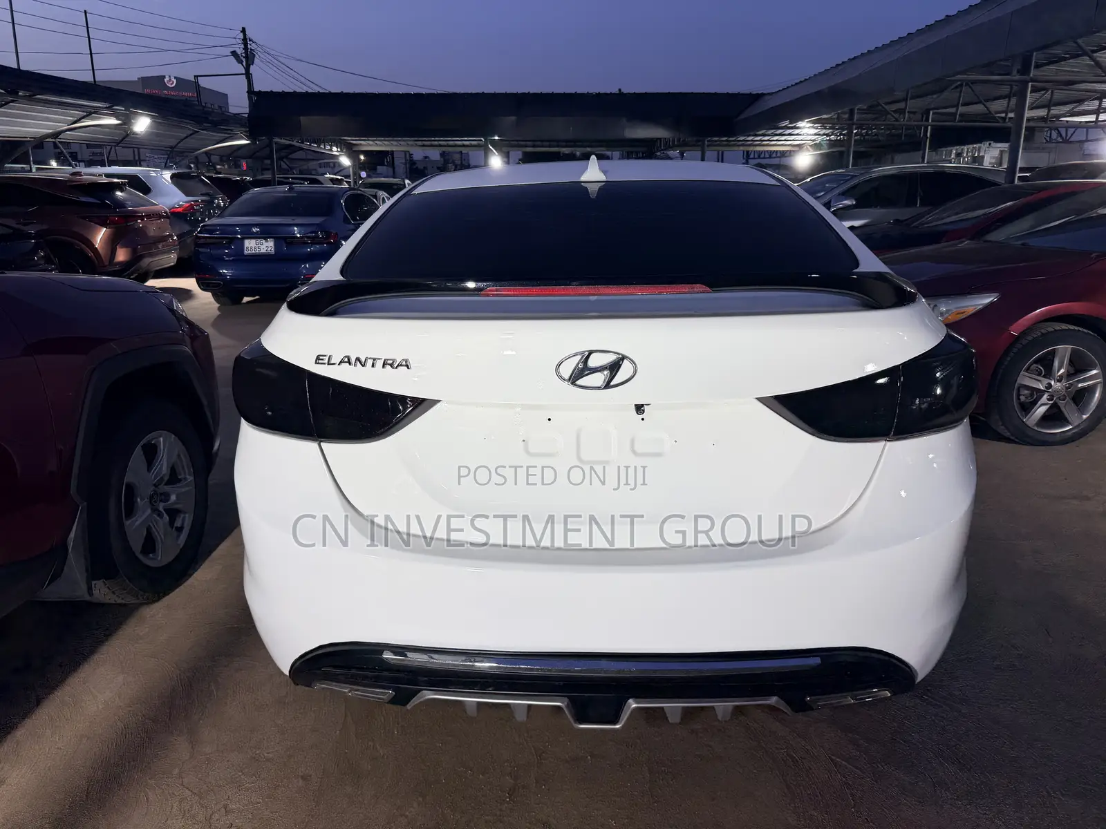 Hyundai Elantra GLS Sedan FWD (1.8L 4cyl 6M) 2013 White