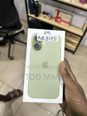 New Apple iPhone 17 256 GB