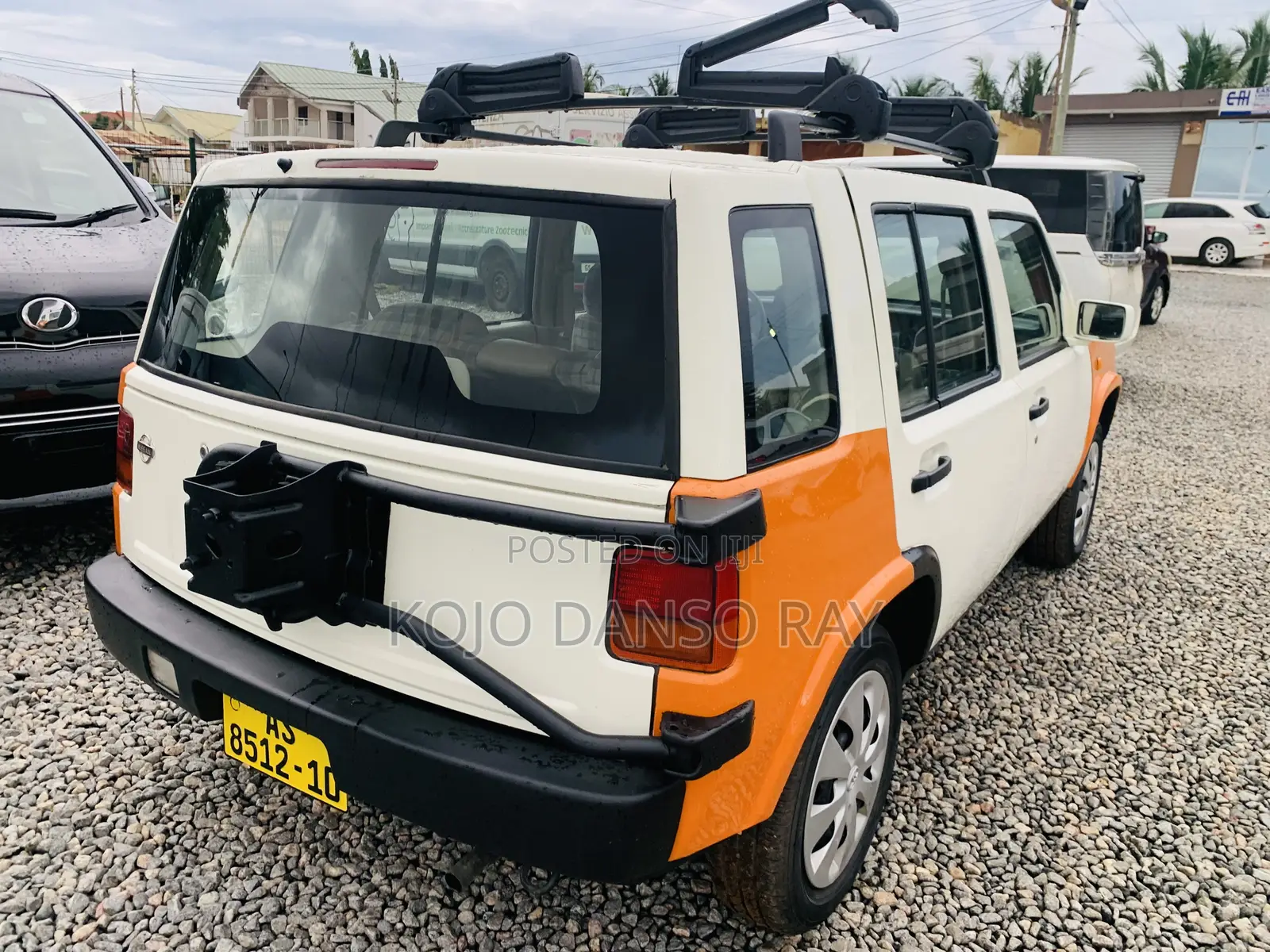 Nissan Rasheen 2000 White