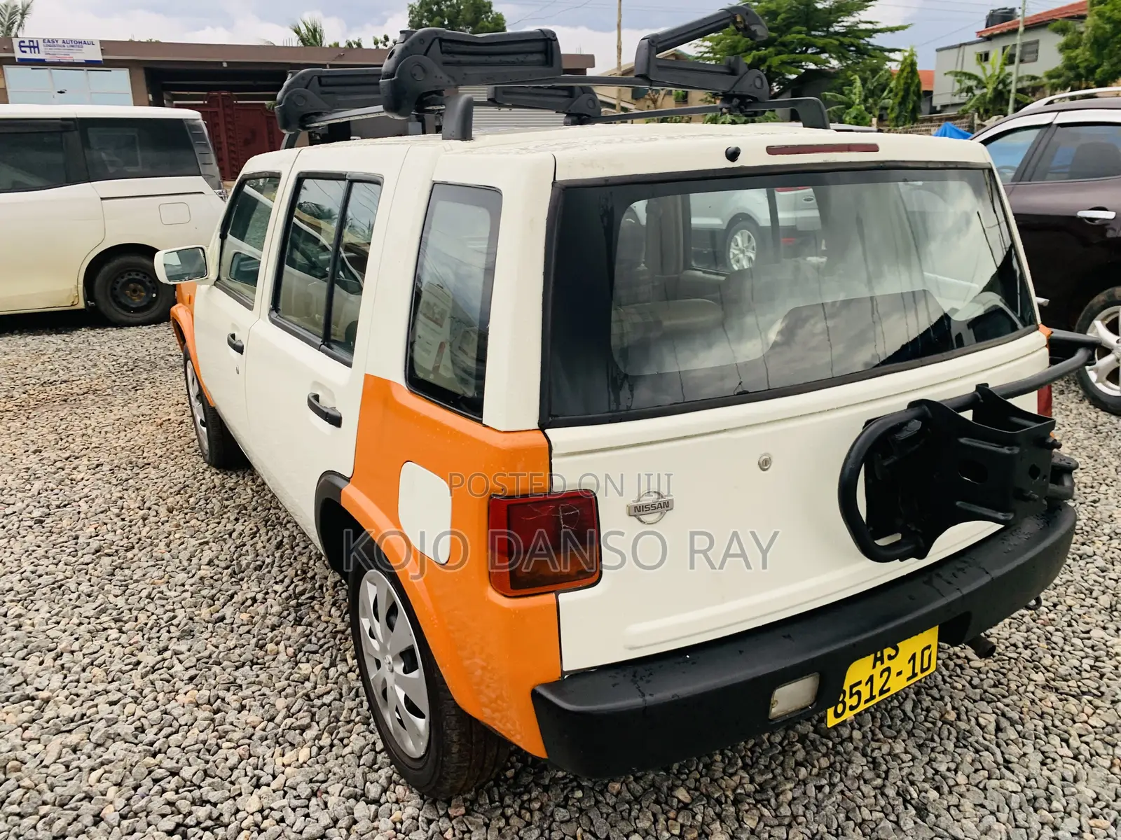 Nissan Rasheen 2000 White
