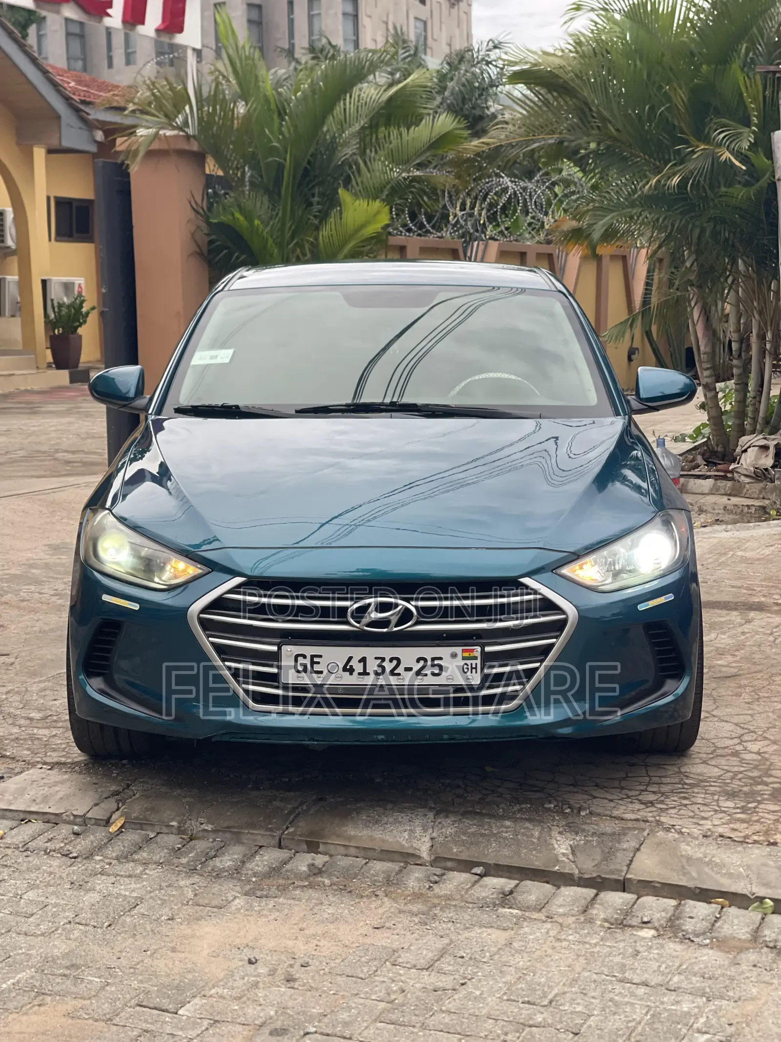 Hyundai Elantra 2017 Green