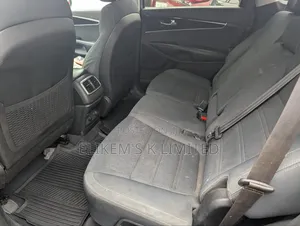 Kia Sorento 4dr SUV 2016 Gray