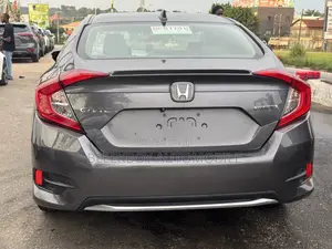 Honda Civic Touring Sedan 2019 Gray