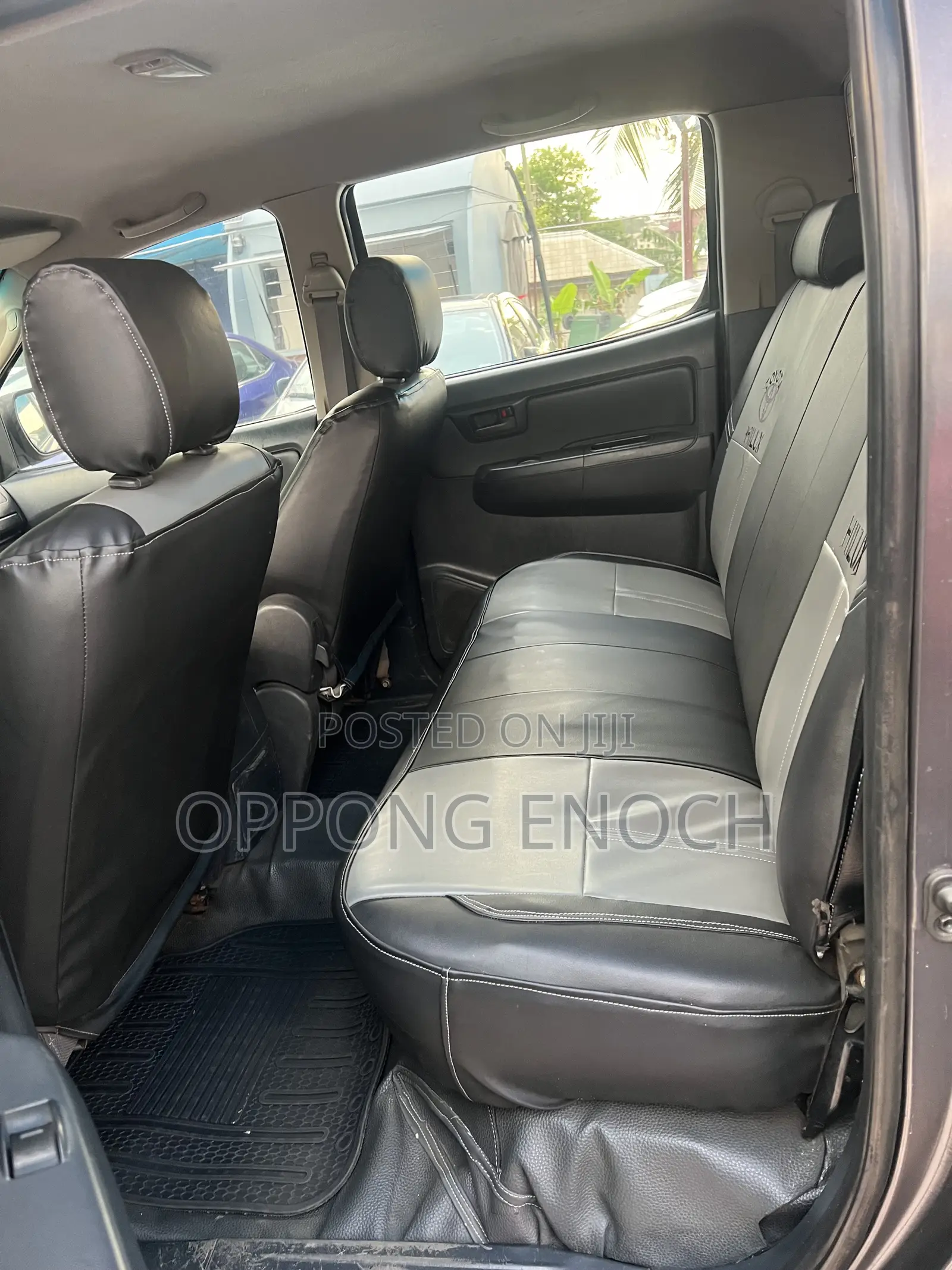 Toyota Hilux SR5 4x4 2015 Gray