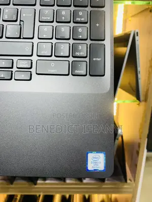 Laptop Dell Latitude 5501 8GB Intel Core i7 SSD 256GB