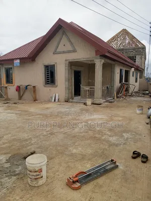 3bdrm House in Amasaman Obeyeyie for sale