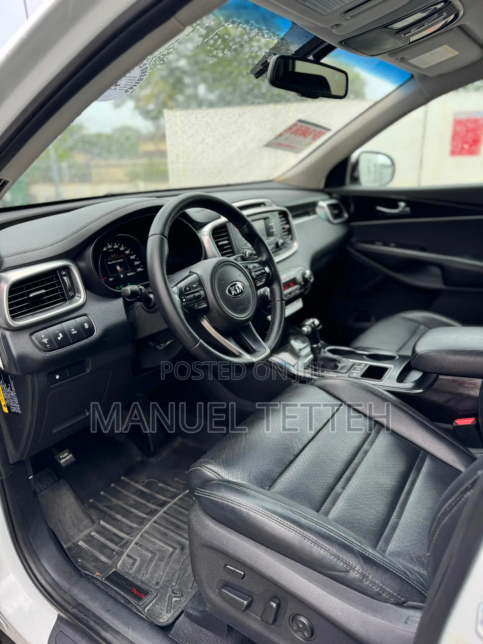 Kia Sorento 4dr SUV 2016 White