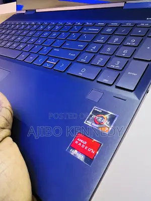 Laptop HP Envy 15 16GB AMD Ryzen 7 SSD 256GB