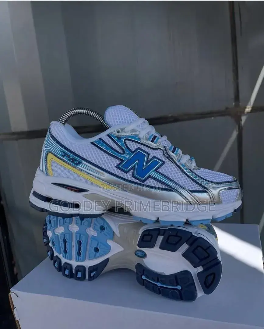 Casual Shoe