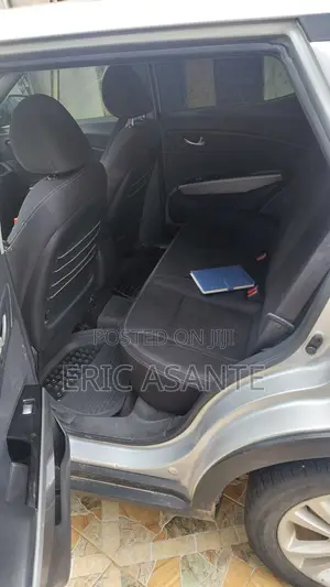 SsangYong Stavic 2016 Silver
