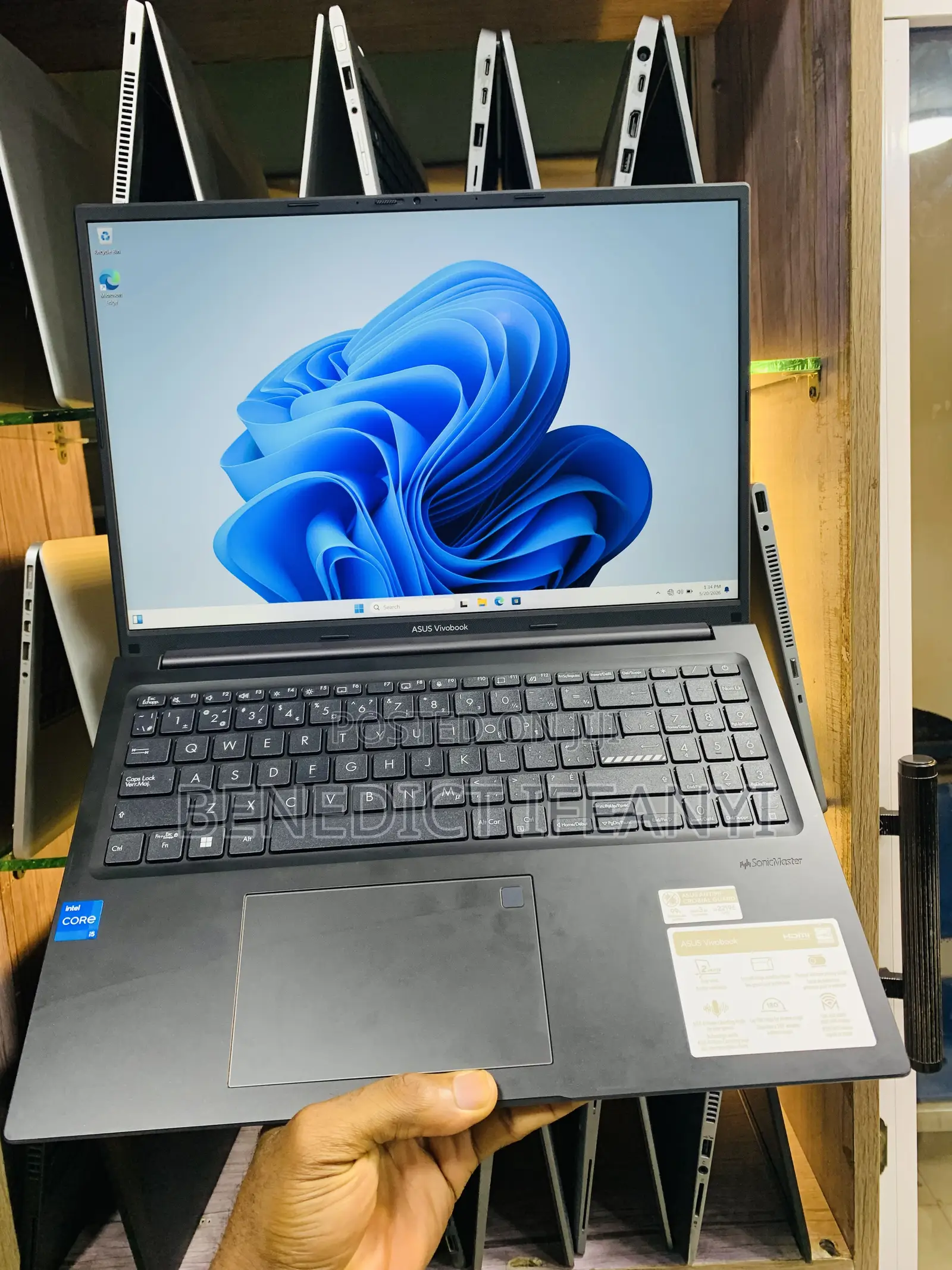 Laptop Asus Vivobook 16 8GB Intel Core i5 SSD 512GB