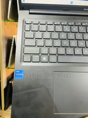 Laptop Asus Vivobook 16 8GB Intel Core i5 SSD 512GB