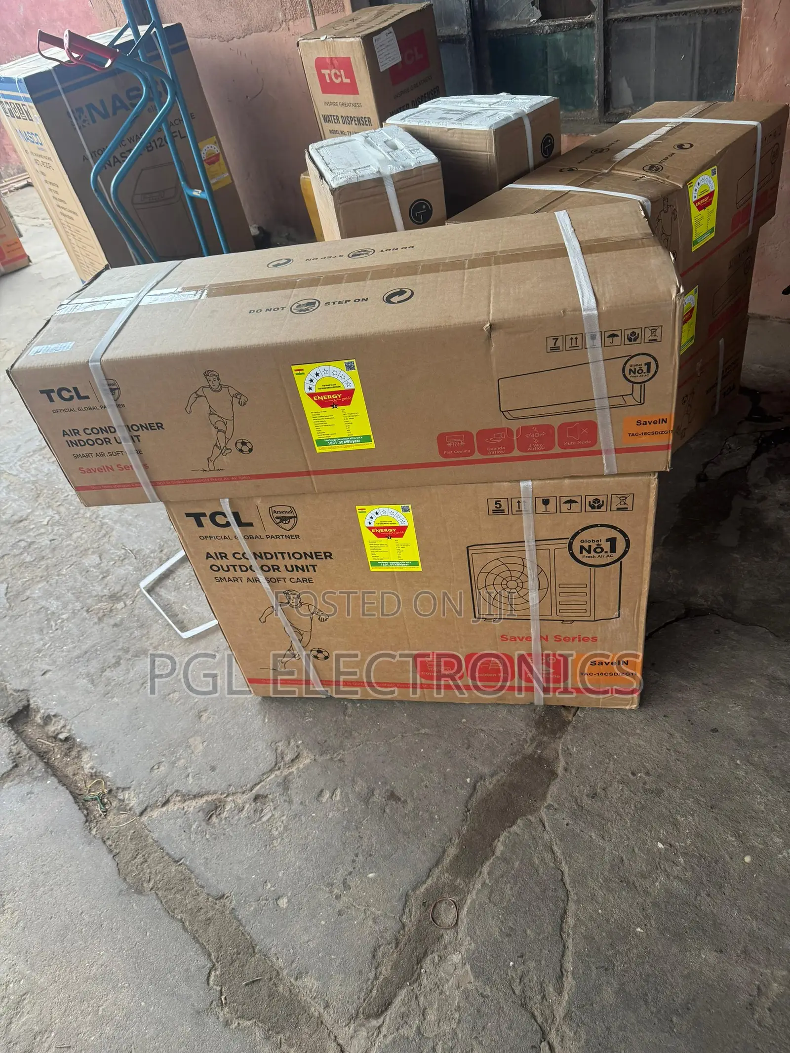 TCL 2.0hp Split Energy Saving 3 Star R32 Air Condition Tac-18csd/Zg11