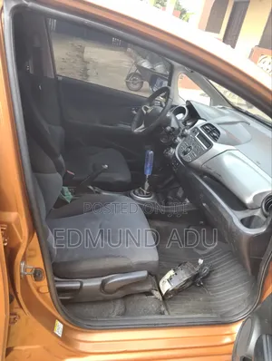 Honda Fit Sport 2011 Orange