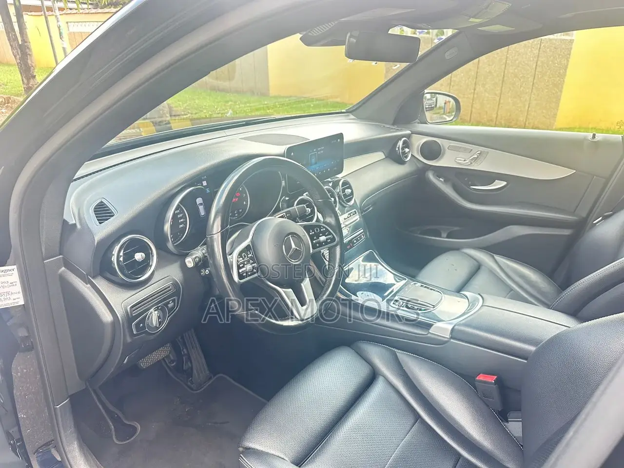 Mercedes-Benz GLC-Class 2022 Black