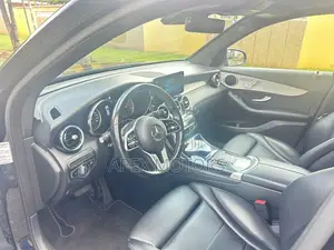Mercedes-Benz GLC-Class 2022 Black