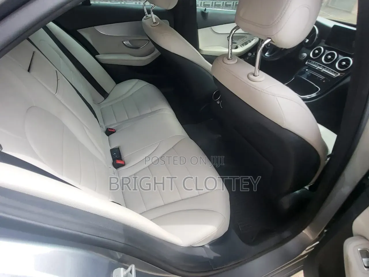 Mercedes-Benz C250 2016 Silver