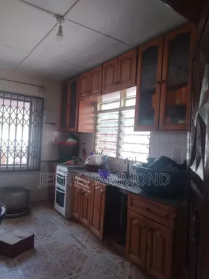 4bdrm House in Teshie Greda Estate for rent