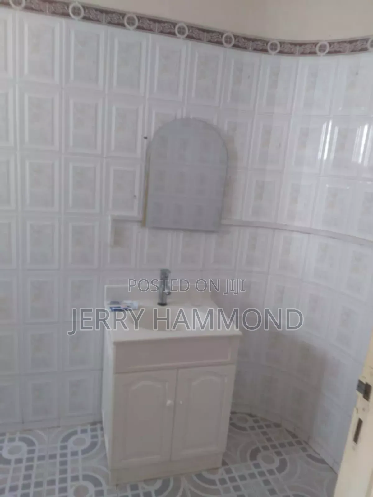4bdrm House in Teshie Greda Estate for rent