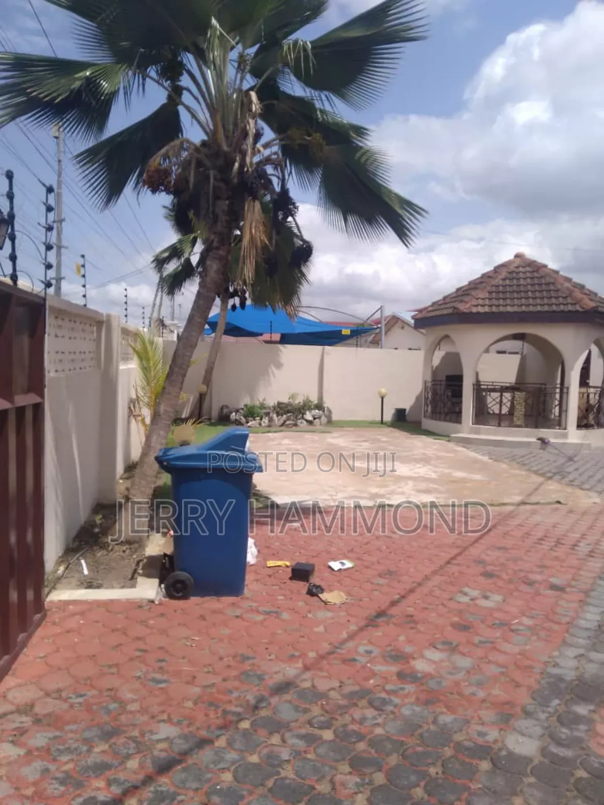 4bdrm House in Teshie Greda Estate for rent