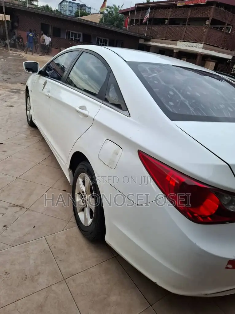 Hyundai Sonata 2013 White