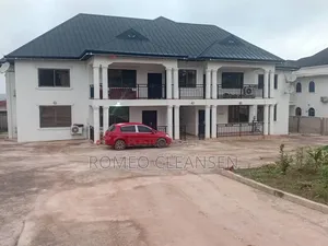 10bdrm Duplex in Kuwait, Kumasi Metropolitan for sale
