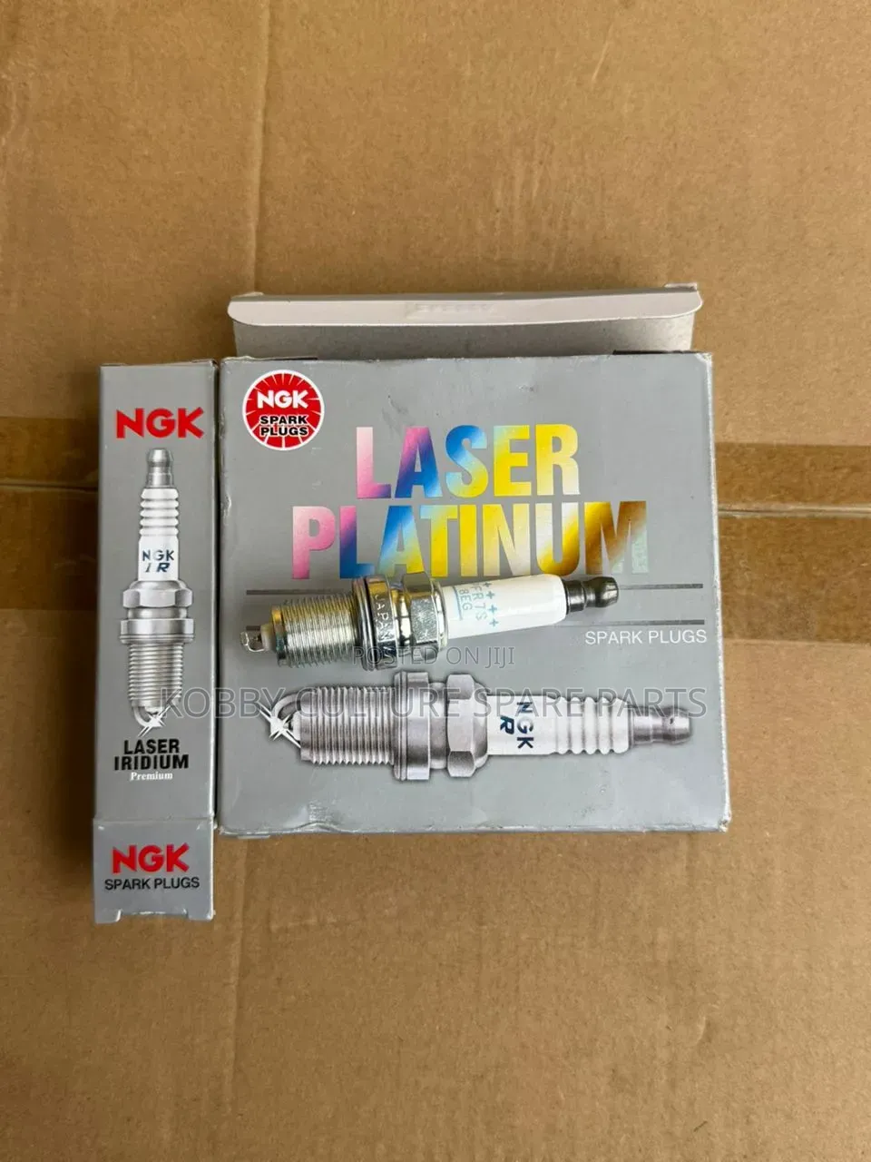 Original Brand New Car Spark Plugs Available for All Cars
