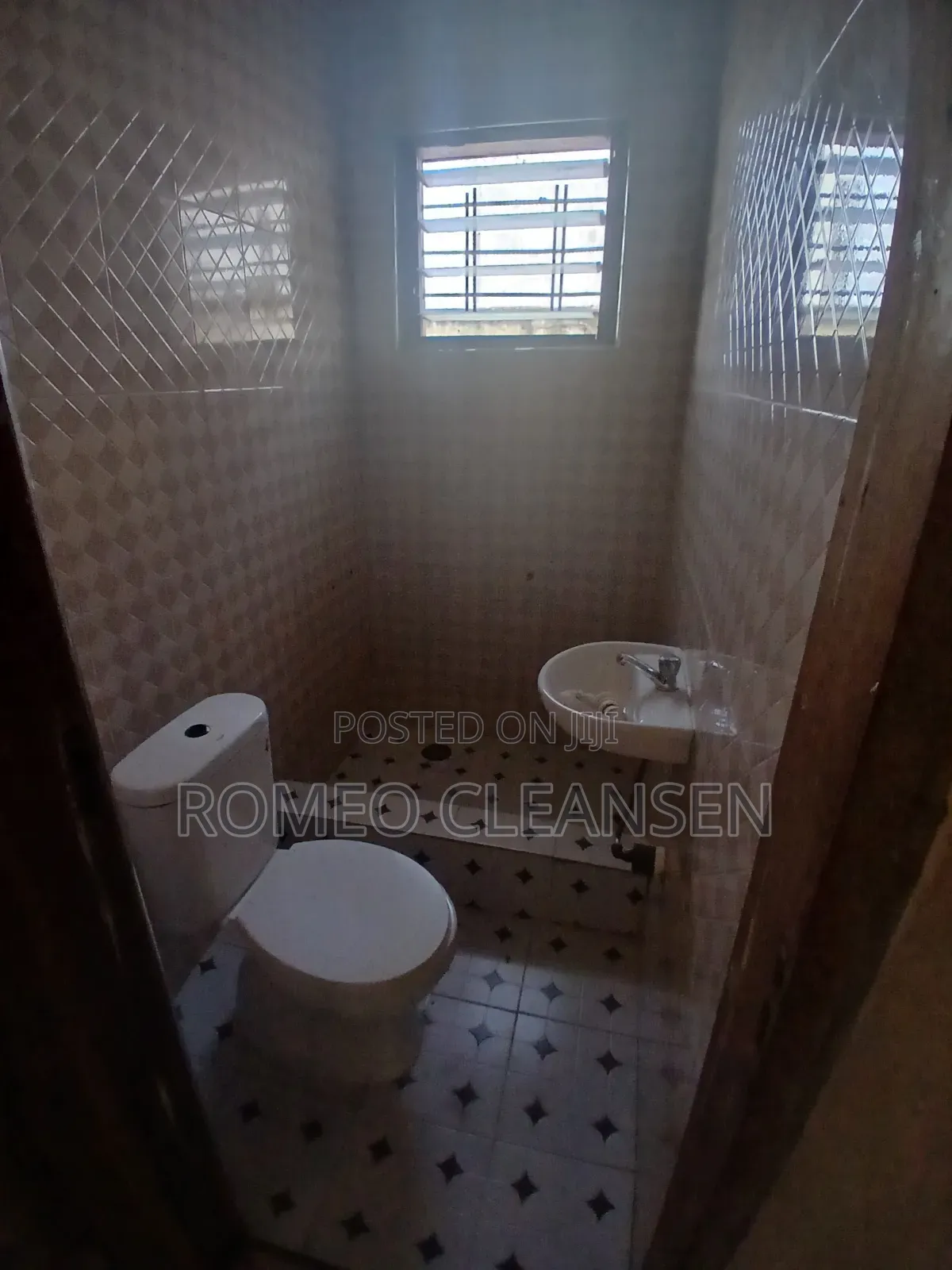 1bdrm Apartment in Atonsu Feyiase, Kumasi Metropolitan for rent