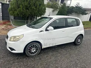 Chevrolet Aveo 2011 White