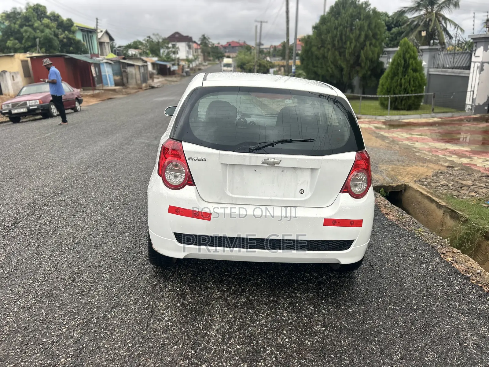 Chevrolet Aveo 2011 White