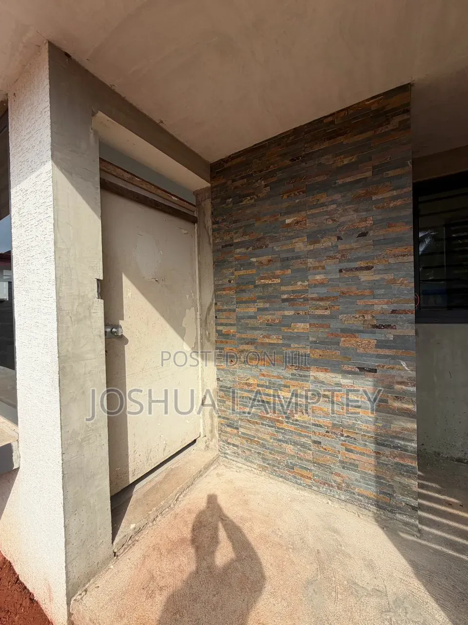 3bdrm House in Ashongman Estate, Police Station for sale