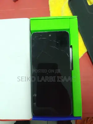 Infinix Smart 9 64 GB Green
