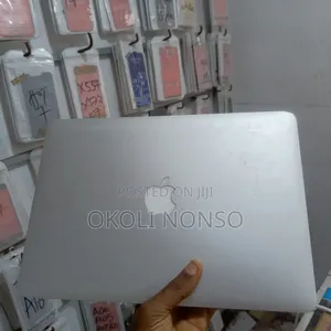 Laptop Apple MacBook Pro 16GB Intel Core i7 HDD+SSD 256GB