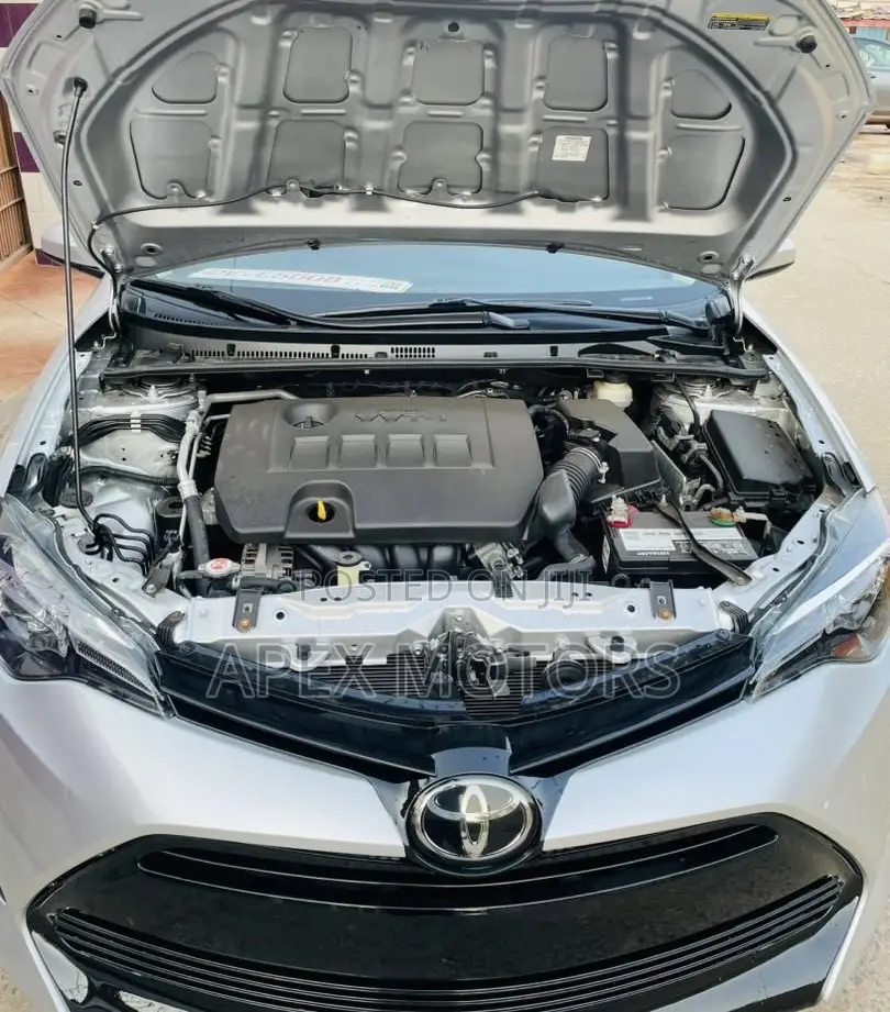 Toyota Corolla 2019 Silver