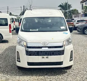 Toyota HiAce 2025 White