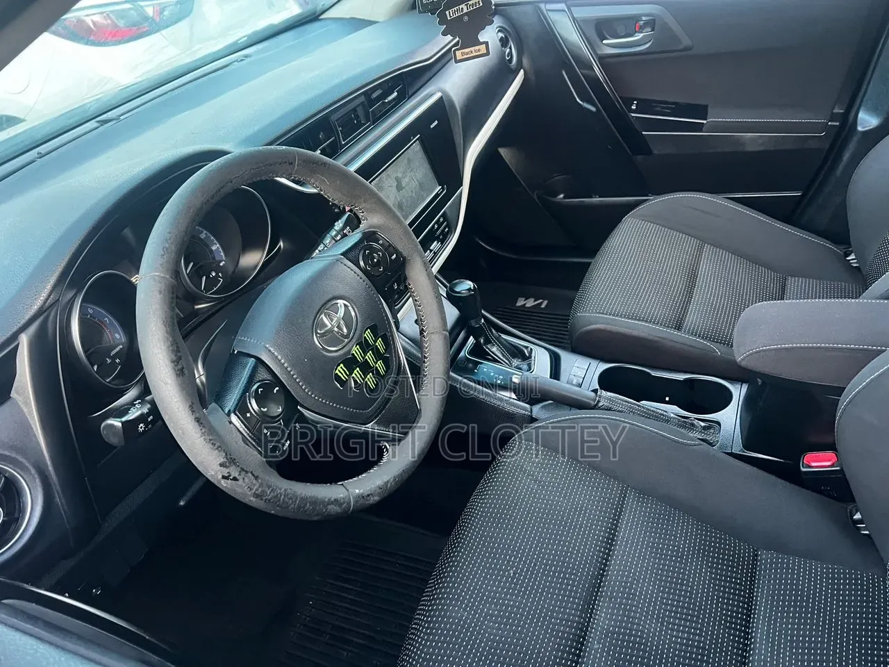 Scion iM Base 2016 Black
