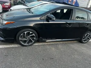 Scion iM Base 2016 Black