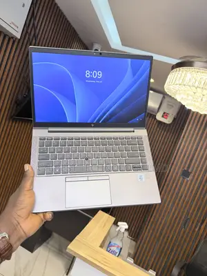 Laptop HP ZBook Firefly 14 G7 16GB Intel Core i7 SSD 512GB