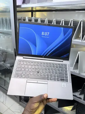 Laptop HP ZBook Firefly 14 G7 16GB Intel Core i7 SSD 512GB