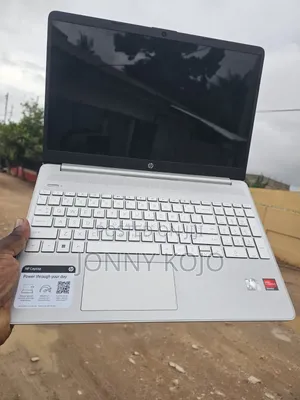 Laptop HP 15-dw3031 8GB AMD Ryzen 5 SSD 256GB