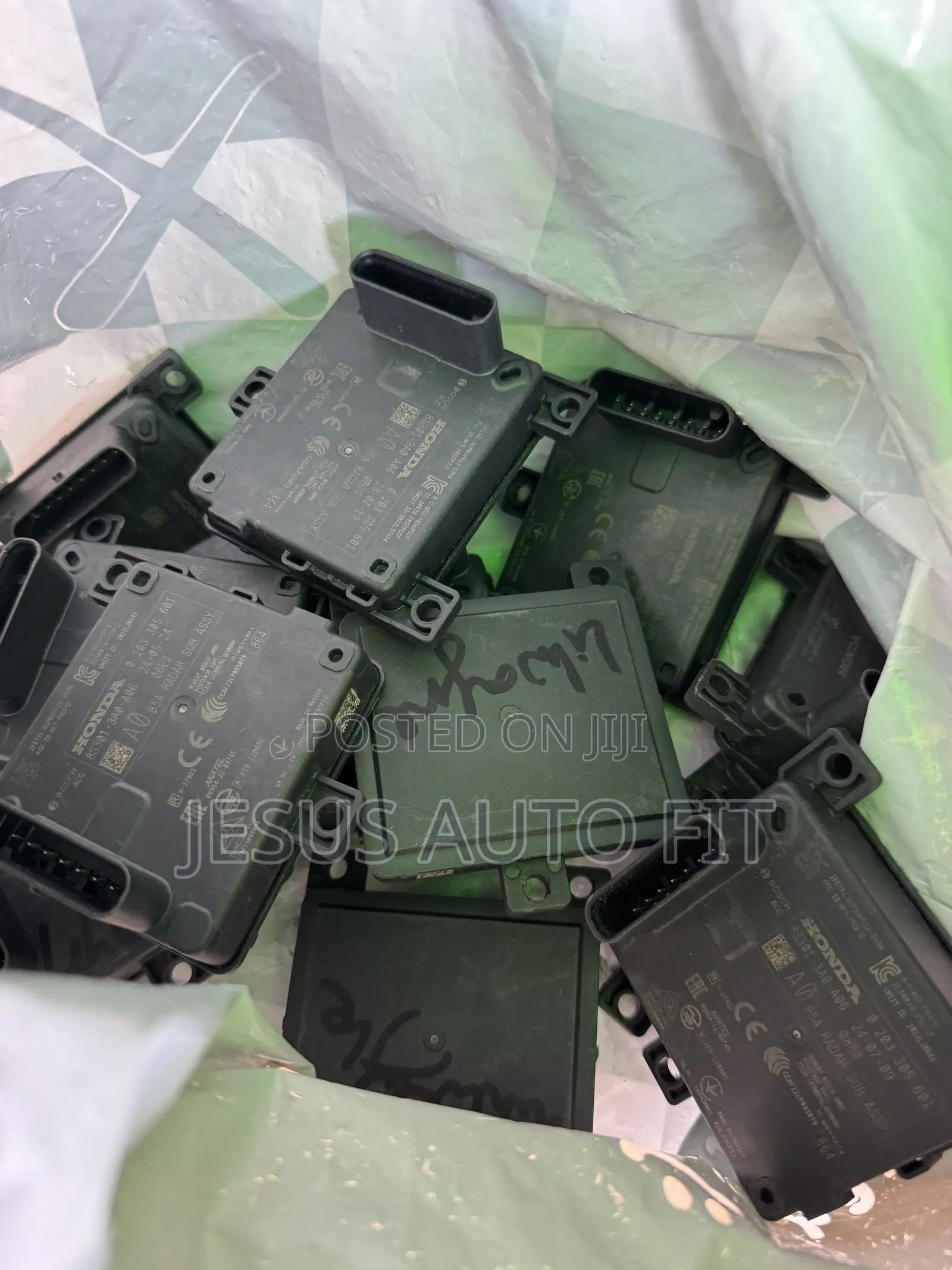 Honda CRV 2023-2025 Radar Sensor (8s303-3d4-A34)