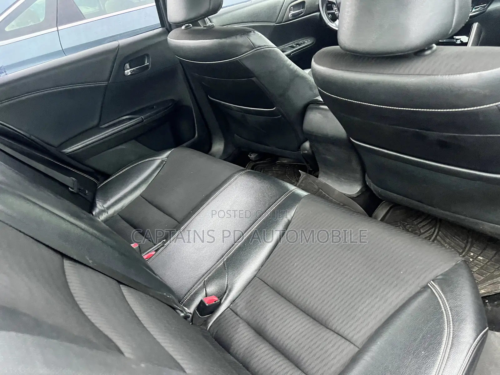 Honda Accord Sport 4dr Sedan FWD (2.4L 4cyl 2A) 2017 Gray