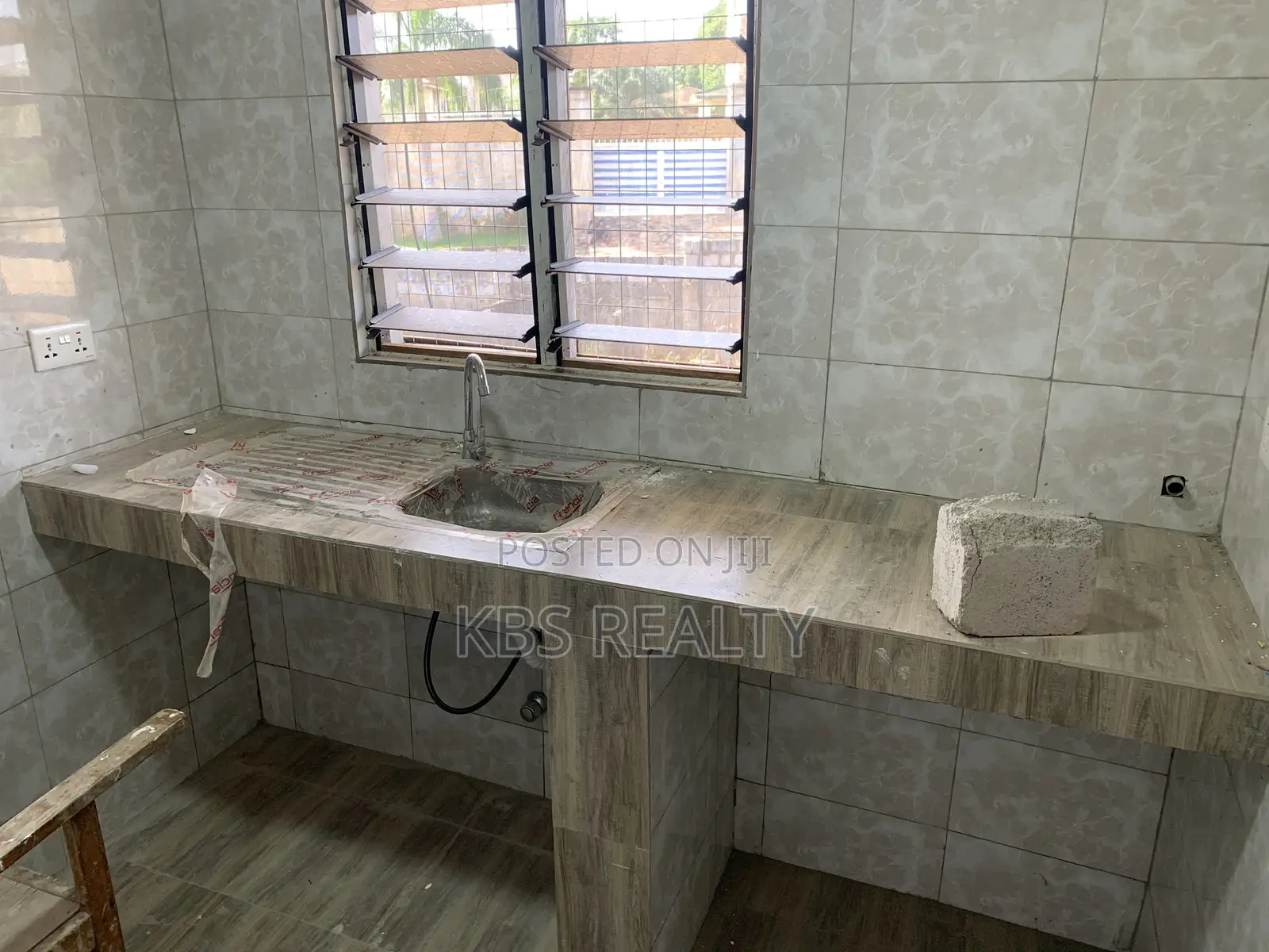 1bdrm Apartment in Ahodwo Daban, Kumasi Metropolitan for rent